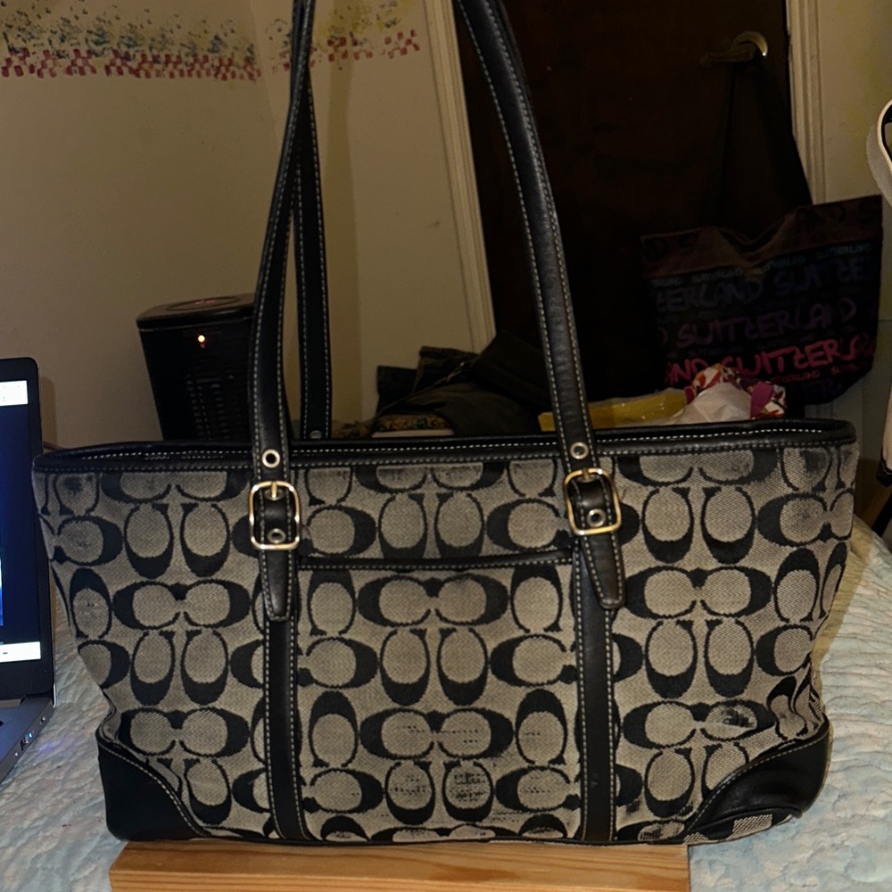 Coach Black and Cream Signature Jacquard & Leather Vintage Tote 9335 (J)